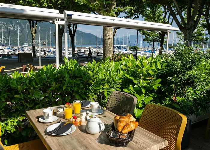 Hotel Beau Rivage 3*